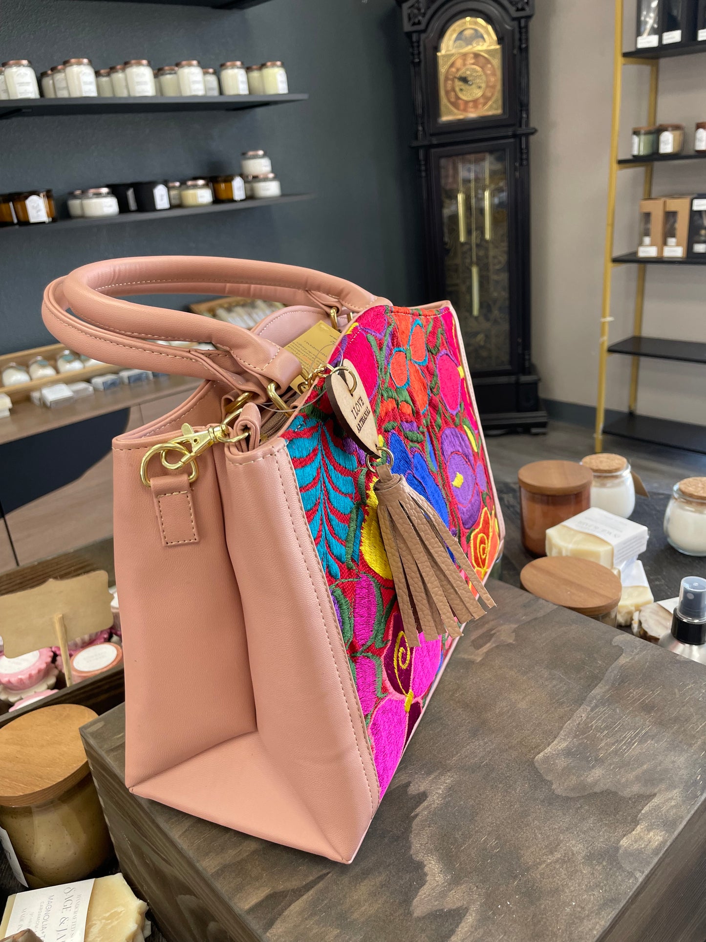 Xochitl, Crossbody Bag