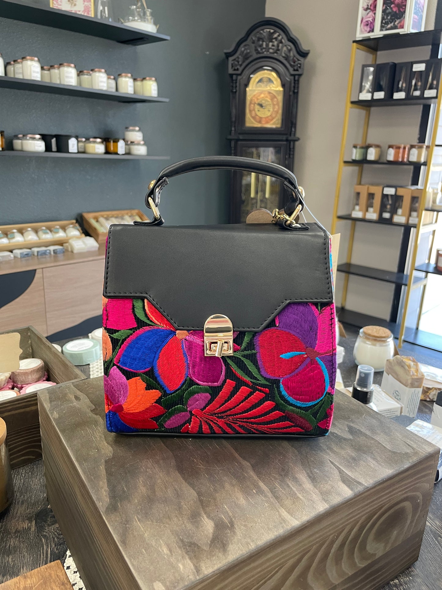 Xochitl, Handbag